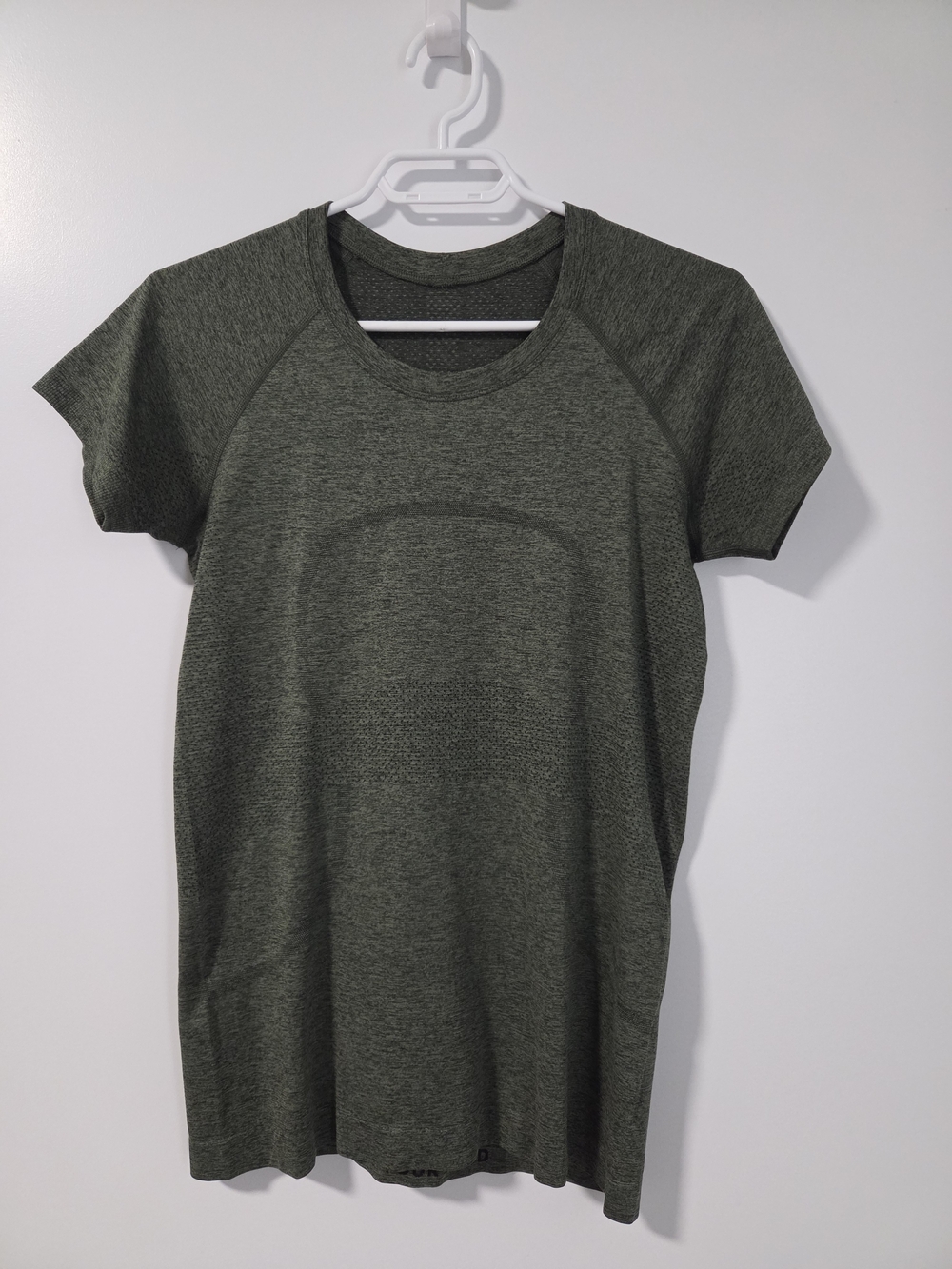 Lululemon Swiftly Tech Short Sleeve Shirt 2.0 *Hip Length*